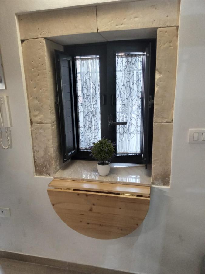 シラクーサIl Cortile Della Patronaアパートメント エクステリア 写真