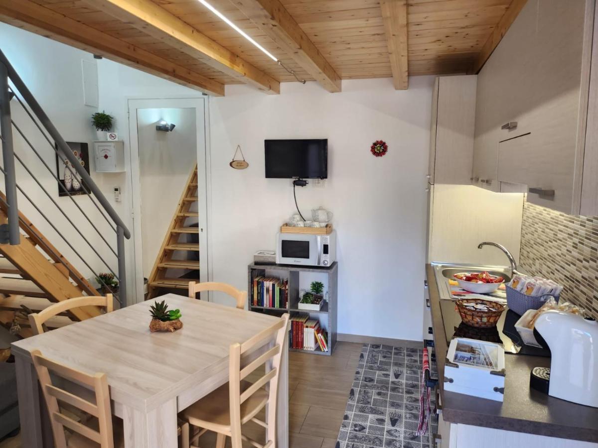 シラクーサIl Cortile Della Patronaアパートメント エクステリア 写真